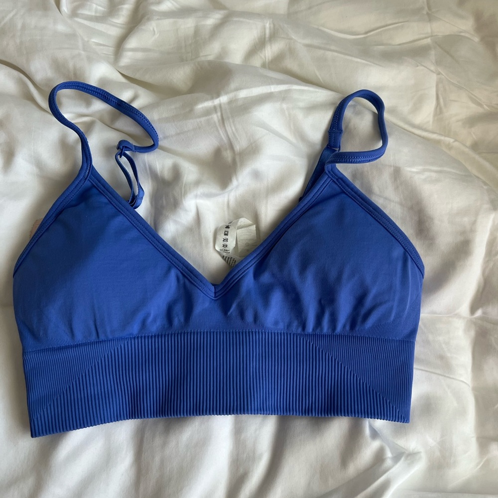 Lululemon ebb to street bra